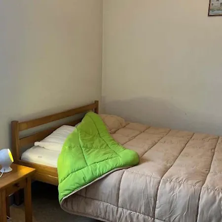 6 Personnes - Terrasse Et Confort A - Api-1-52-1252 مكان تخييم *