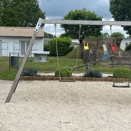 6 Personnes - Terrasse Et Confort A - Api-1-52-1252 Kemp Maché