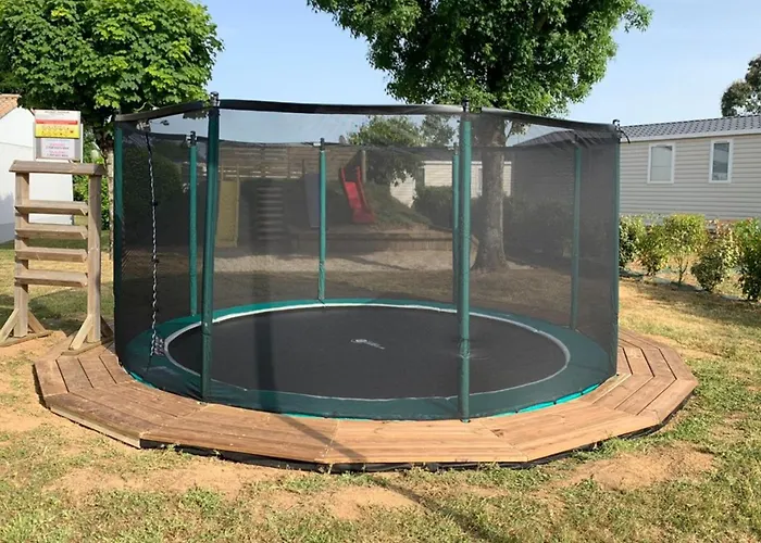 6 Personnes - Terrasse Et Confort à - Api-1-52-1252 * Maché